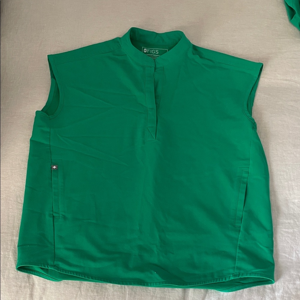 Figs Women’s Rafaela Scrub Top